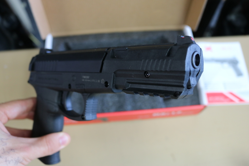 Umarex DX17 4.5 mm  Air Pistols