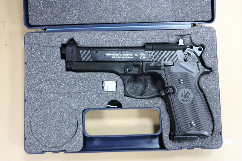 Beretta M 92 FS Black .177  Air Pistols