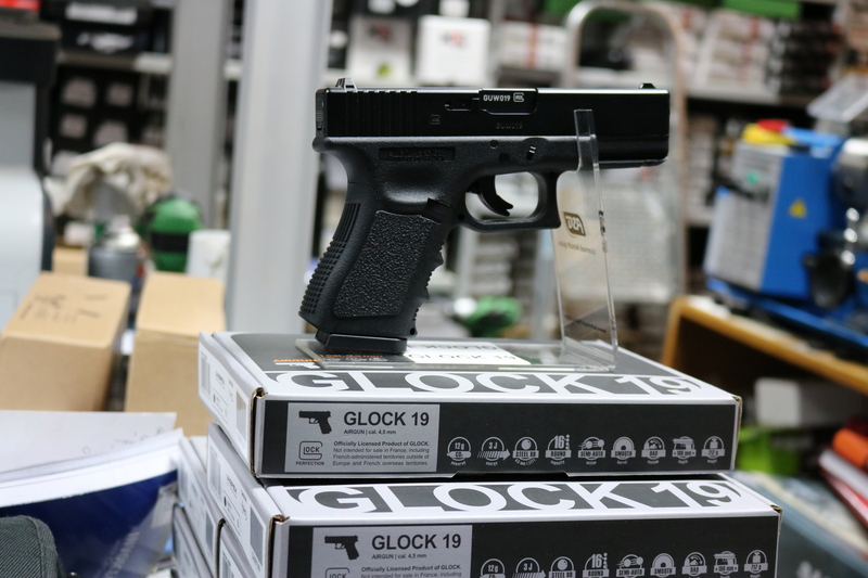 Glock 19 Air Pistols