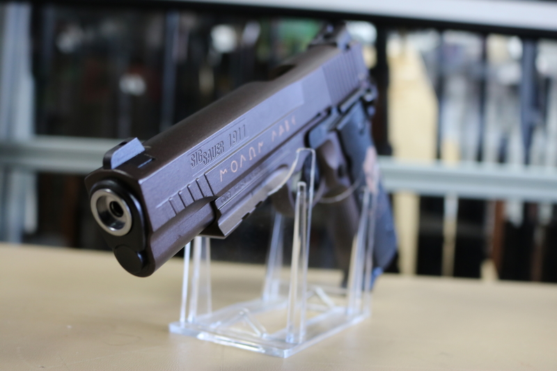 Sig Sauer 1911 Spartan 4.5 mm Air Pistols