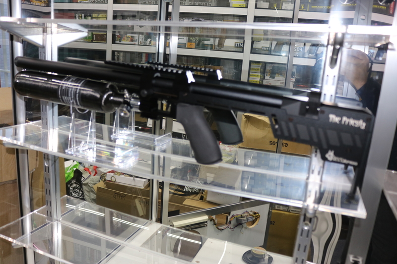 RTI ARMS PRIEST 2 C/F .22 Air Rifles