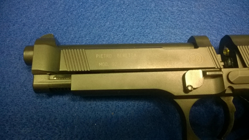 Umarex Beretta 92 FS .177  Air Pistols