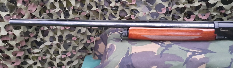 Browning Gold 12 Bore/gauge  Semi-Auto