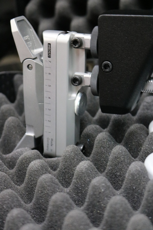 Anschutz 9015 anth/black pro grip "L" .177 Air Rifles