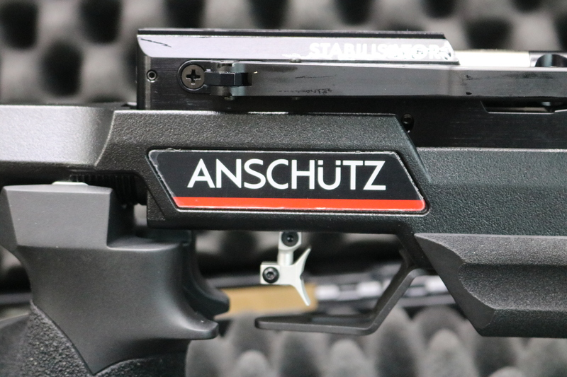 Anschutz 9015 anth/black pro grip "L" .177  Air Rifles