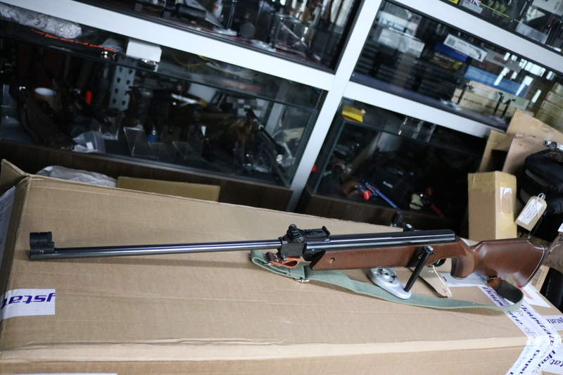 FWB - Feinwerkbau 127 .22 Air Rifles
