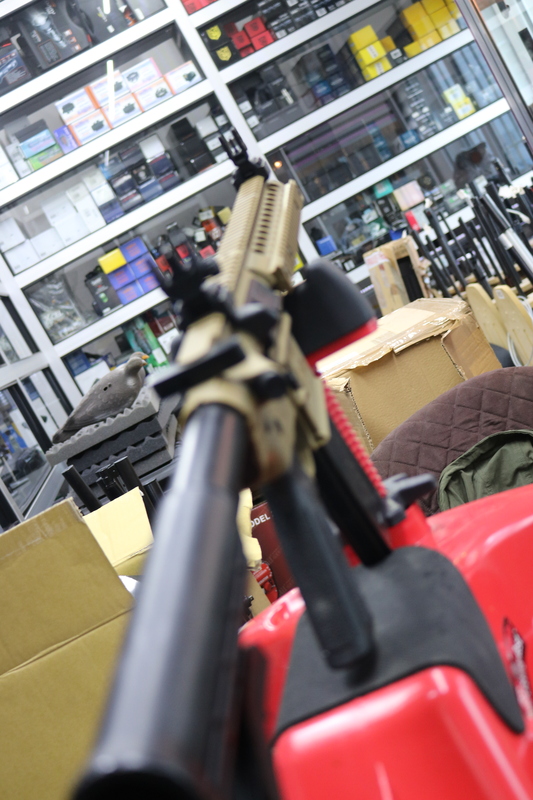Crosman R1 SEMI AUTO .455 BB Guns