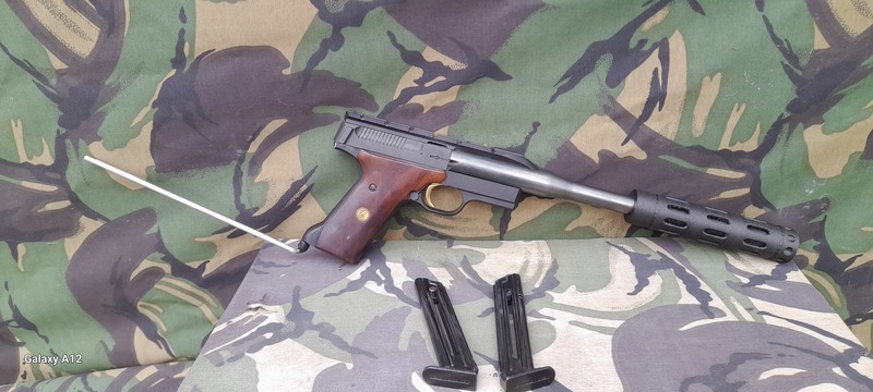 Browning Buckmark  .22  Long Barrel