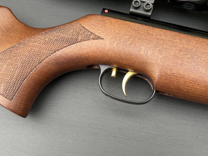 Weihrauch HW 95 K Luxus .22 Air Rifles