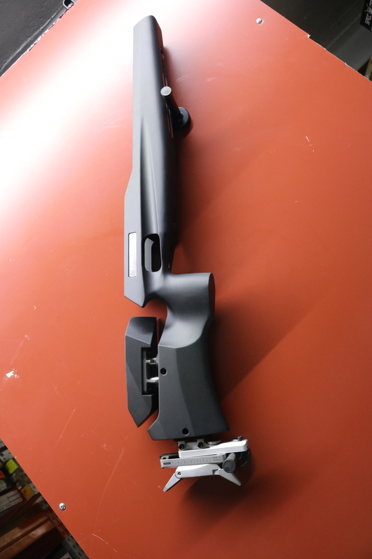 WARREN EDWARDS 9015 Air Rifles