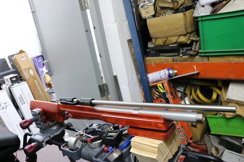 WARREN EDWARDS 9015 Air Rifles