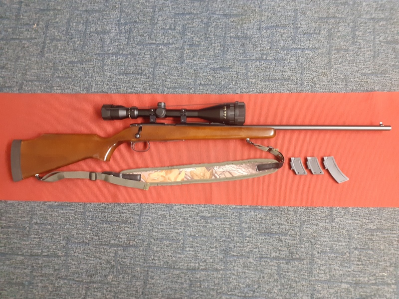 Remington LR 581-S Bolt Action .22  Rifles